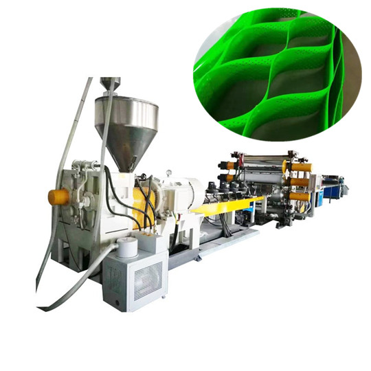 Zariadenia na vytláčanie geomriežky