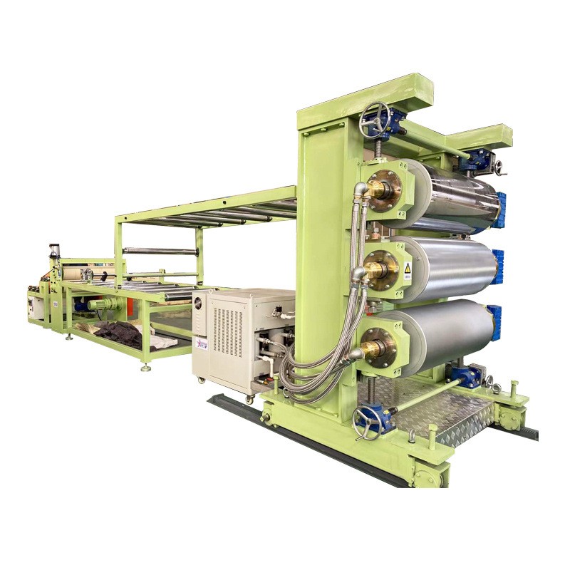 Stroj na priehľadné mäkké dverné závesy z PVC